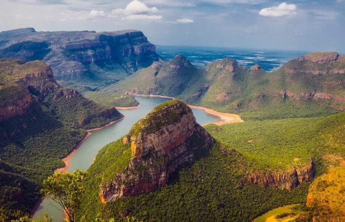 SPECTACULAR SOUTH AFRICA
