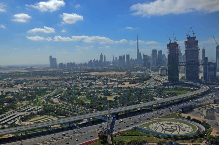 8 Reasons to Visit Dubai