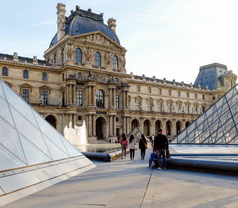 Louvre Museum